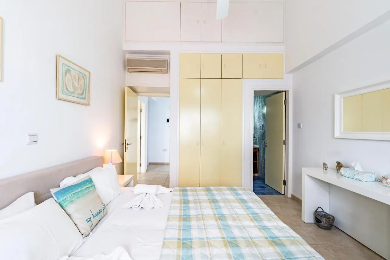 פרוטאראס Villa Elliana By Ezoria Villas 0*,  קפריסין