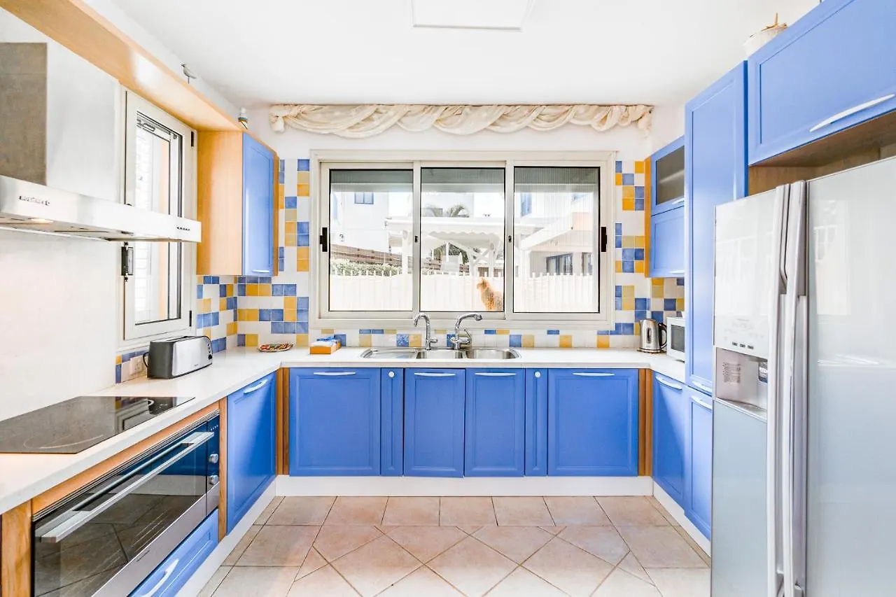 פרוטאראס Villa Elliana By Ezoria Villas קפריסין