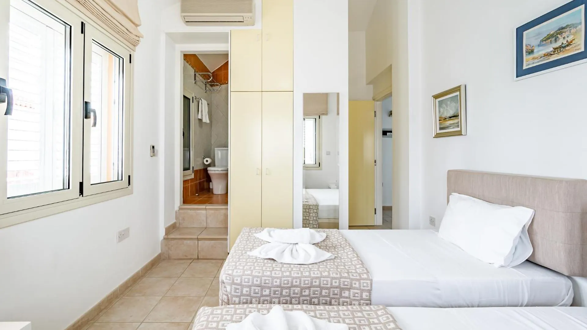 פרוטאראס Villa Elliana By Ezoria Villas