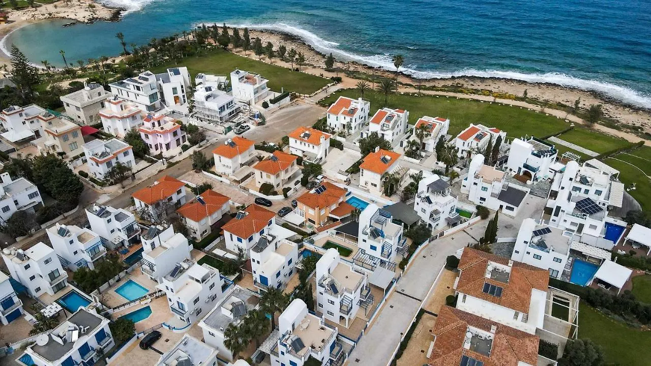 Villa Elliana By Ezoria Villas Protaras